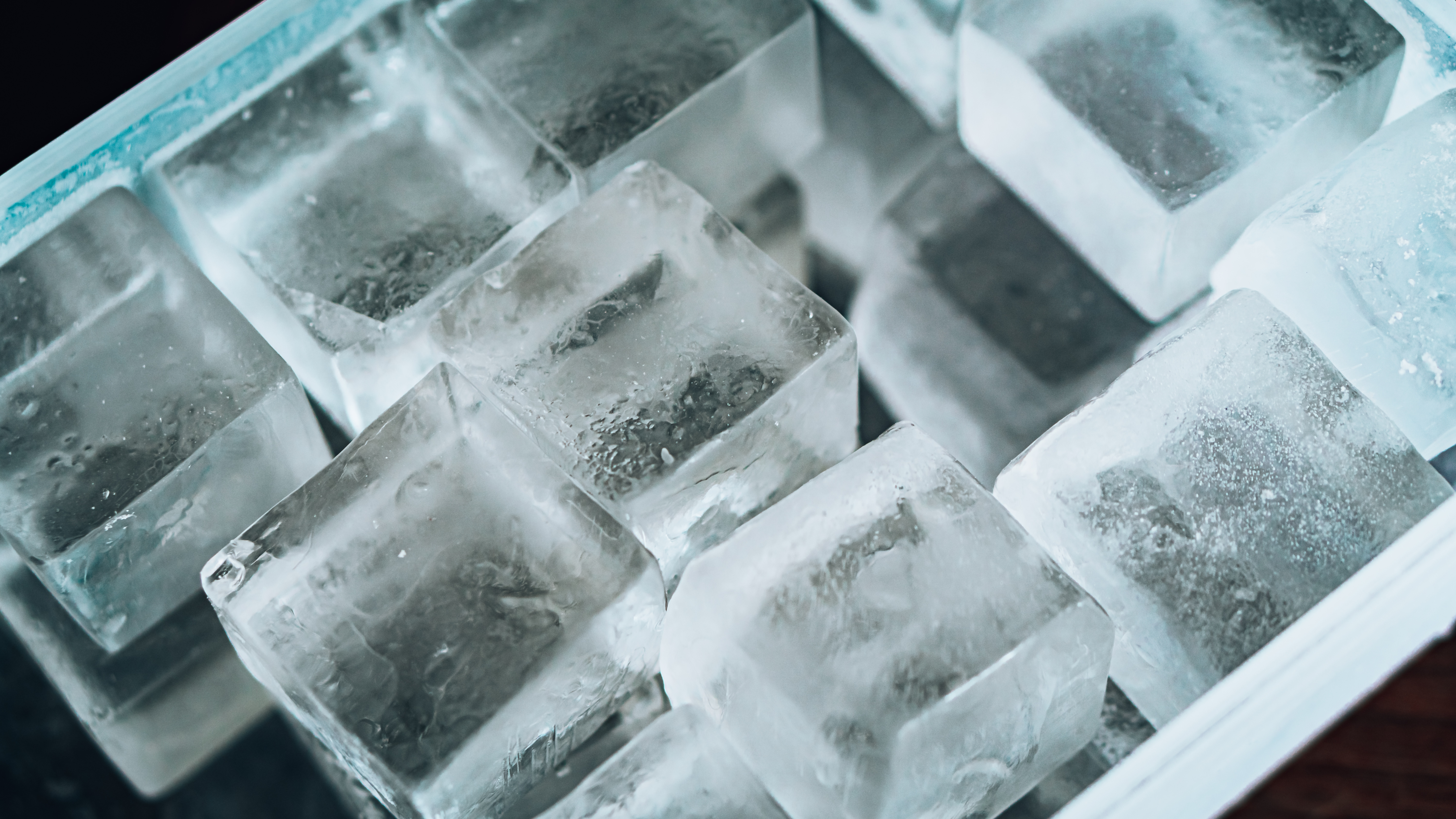 Clear-ice-cubes.jpg